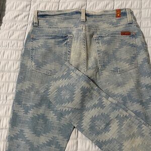 Women’s  Light Blue Patterned Jeans